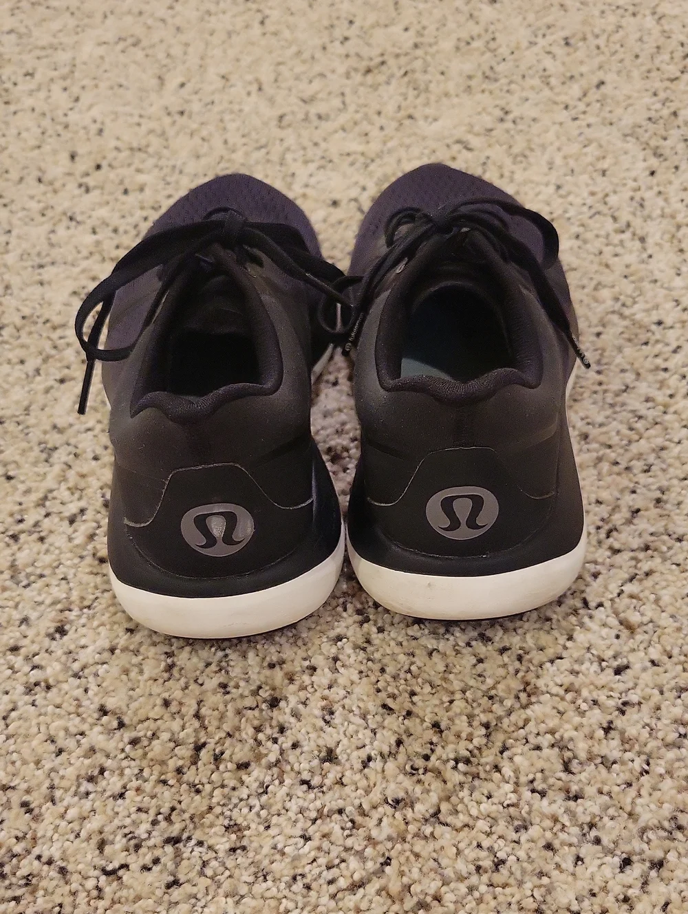 Lululemon Chargefeel Low Women's Workout Sneakers Tennis Shoes Black Anchor Sz 7